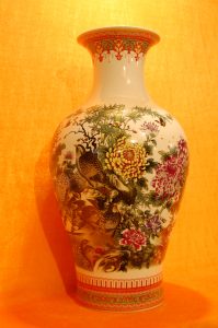Jingdezhen Floor large vase for living room: live and work in peace 景德镇安居乐业